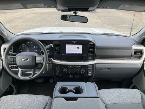 New 2026 Ford F250 XLT w/ 360-Degree Camera Package image 29