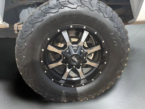 Used 2011 Chevrolet Silverado 2500 LT image 9