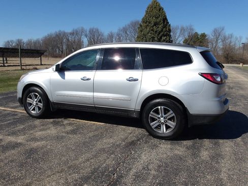 Used 2016 Chevrolet Traverse LT image 12