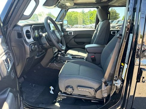 New 2026 Jeep Wrangler Unlimited Sport AWD/4WD image 16