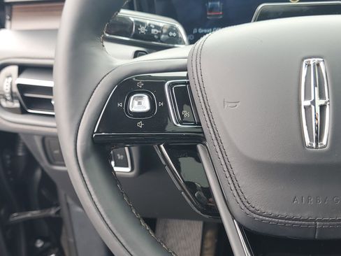 New 2026 Lincoln Aviator Reserve image 16