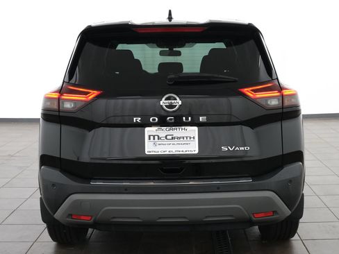 Used 2021 Nissan Rogue SV AWD/4WD image 4