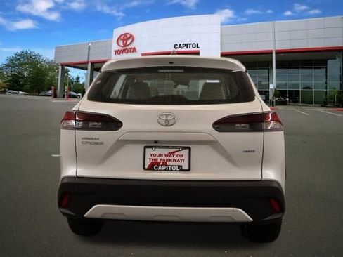 New 2026 Toyota Corolla Cross L image 3