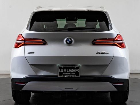 Certified 2025 BMW X3 xDrive30 w/ Premium Package AWD/4WD image 7