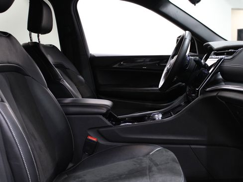 Used 2022 Jeep Grand Cherokee Altitude image 22