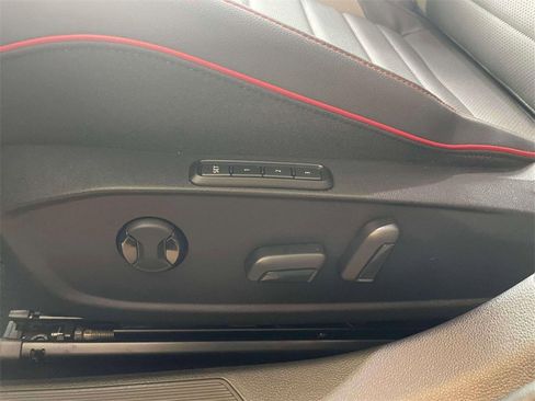 New 2025 Volkswagen GTI SE image 18