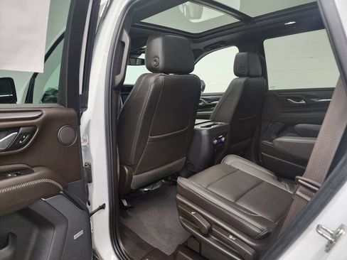 Used 2023 GMC Yukon Denali AWD/4WD image 27