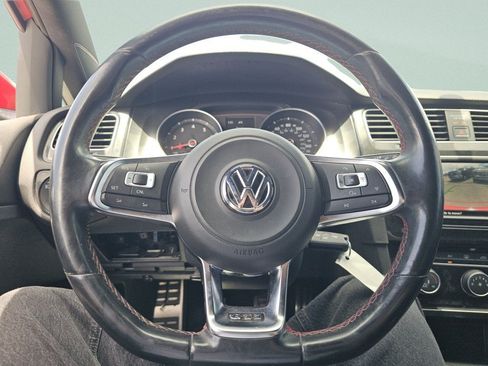 Used 2016 Volkswagen GTI S FWD image 27