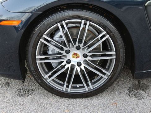 Used 2016 Porsche Panamera Edition image 38