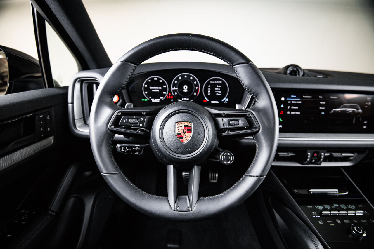 Certified 2026 Porsche Cayenne S AWD/4WD image 27
