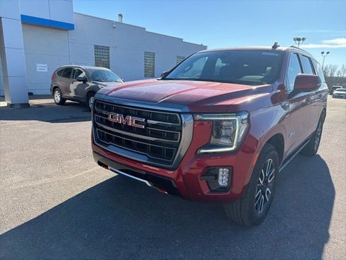 Used 2022 GMC Yukon AT4 image 3