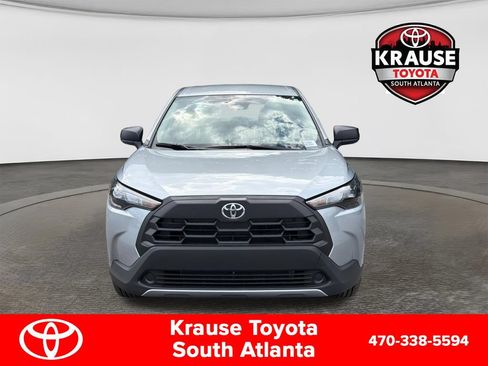 Used 2026 Toyota Corolla Cross L FWD image 2