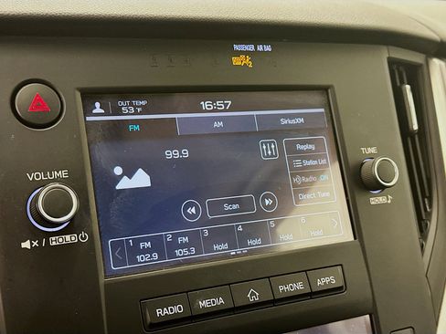 Used 2024 Subaru Legacy image 21