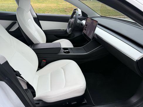 Used 2019 Tesla Model 3 Long Range image 20