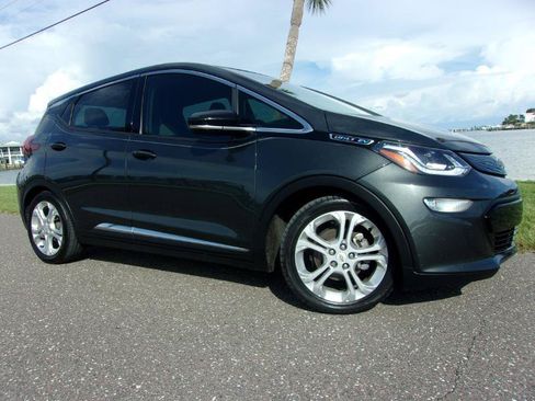 Used 2020 Chevrolet Bolt LT FWD image 7