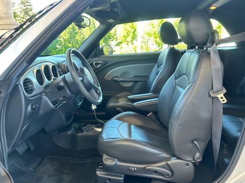 Used 2005 Chrysler PT Cruiser GT FWD image 10