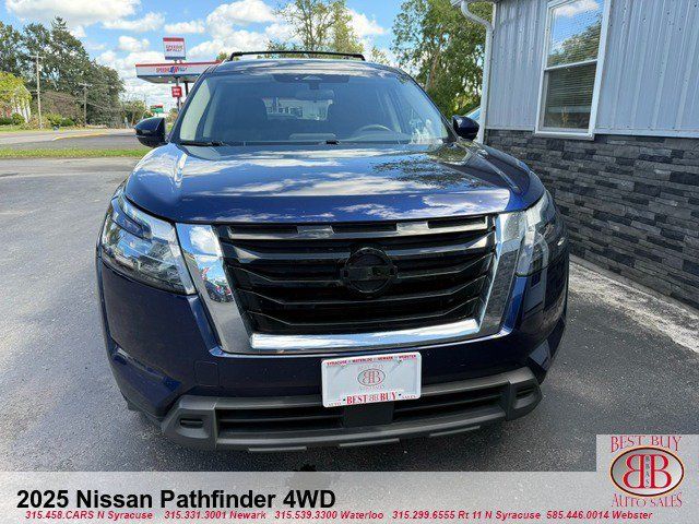 Used 2025 Nissan Pathfinder SV AWD/4WD image 2
