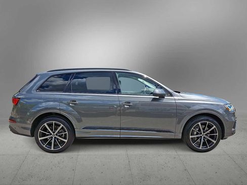 Used 2023 Audi Q7 3.0T Premium Plus w/ Premium Plus Package AWD/4WD image 9