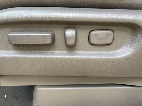 Used 2014 Honda Odyssey EX-L image 19