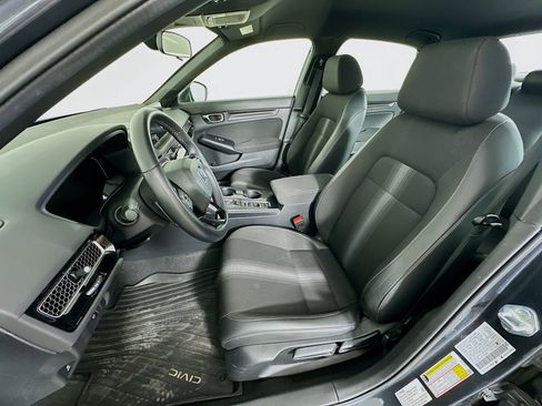 Used 2023 Honda Civic Sport image 13