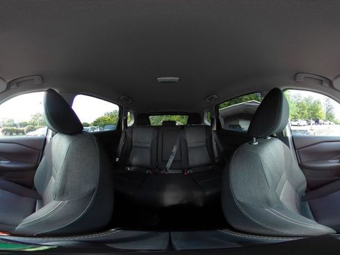 Used 2025 Nissan Rogue SV FWD image 39