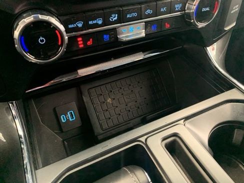 Used 2023 Ford F150 Lariat w/ Equipment Group 502A High image 27