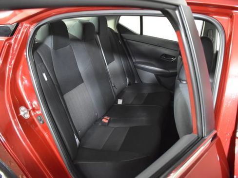 Certified 2024 Nissan Sentra SV FWD image 30