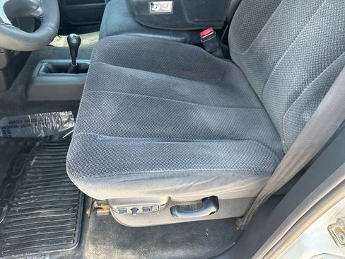 Used 2003 Dodge Ram 2500 Truck SLT image 36