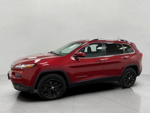 Used 2016 Jeep Cherokee Latitude w/ Cold Weather Group image 8