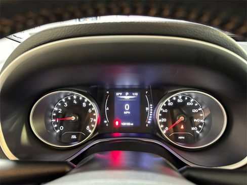 Used 2019 Jeep Compass Latitude w/ Cold Weather Group image 16