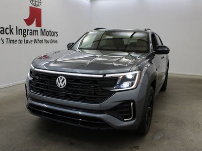 New 2025 Volkswagen Atlas Cross Sport SEL R-Line