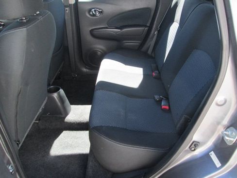 Used 2017 Nissan Versa Note SV FWD image 10