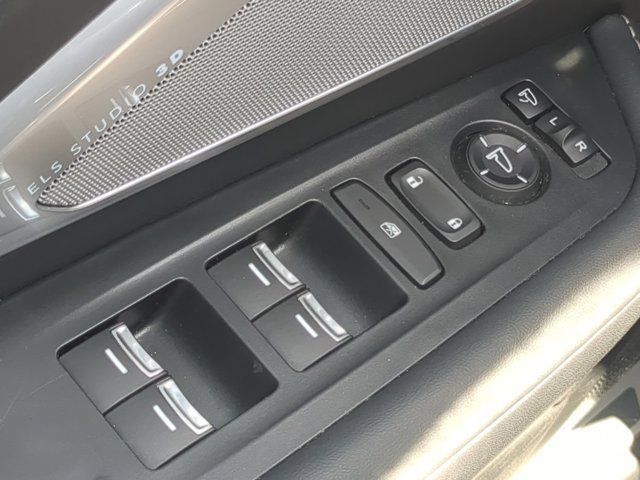 Used 2024 Acura RDX w/ Advance Package AWD/4WD image 17