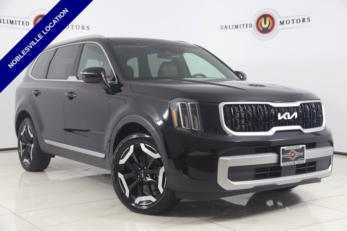 Used 2024 Kia Telluride EX w/ EX Captain's Chair Package FWD image 1