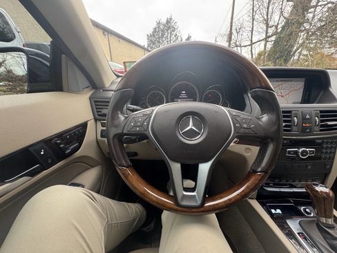 Used 2013 Mercedes-Benz E 350 4MATIC Coupe image 25