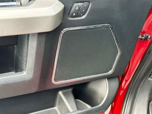 Used 2020 Ford F150 Lariat w/ Equipment Group 502A Luxury image 20