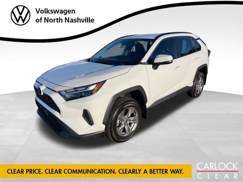 Used 2023 Toyota RAV4 XLE image 1