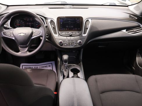 Used 2024 Chevrolet Malibu LT FWD image 21