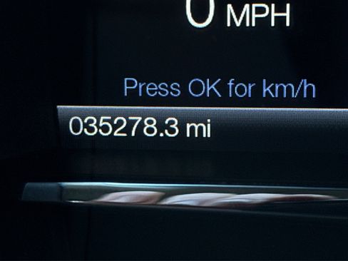 Used 2016 Lincoln MKS w/ Equipment Group 101A image 48