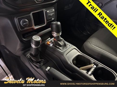 Certified 2021 Jeep Wrangler Unlimited Willys image 18