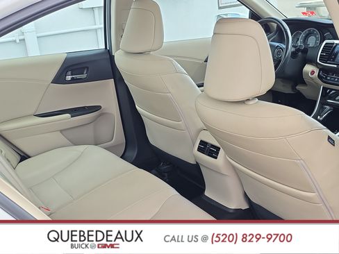 Used 2017 Honda Accord Touring image 26