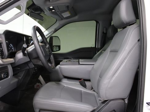 Used 2024 Ford F250 XL w/ XL Off-Road Package AWD/4WD image 17