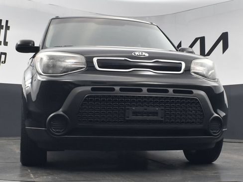 Used 2015 Kia Soul + FWD image 24