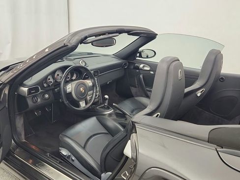 Used 2008 Porsche 911 Turbo image 38