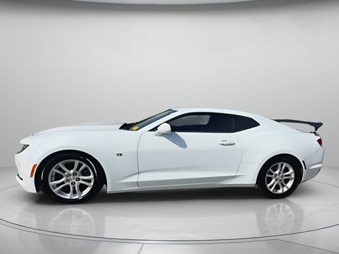 Used 2020 Chevrolet Camaro LS image 15