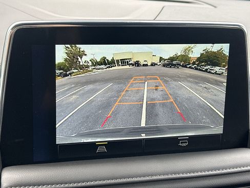 Used 2024 Chevrolet Tahoe LT RWD image 27