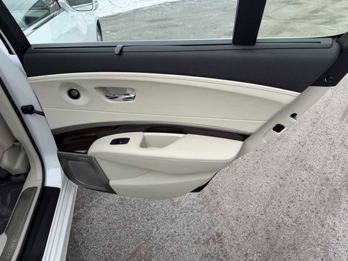 Used 2014 Acura RLX w/ Advance Package image 17