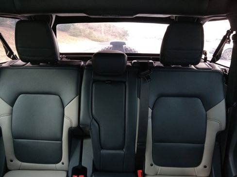 Used 2022 Ford Bronco Wildtrak image 22