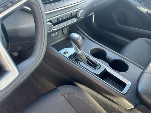 Used 2025 Nissan Altima 2.5 SV image 46