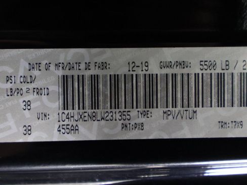 Used 2020 Jeep Wrangler Unlimited Sahara w/ Uconnect 4C Nav & Sound Group image 35